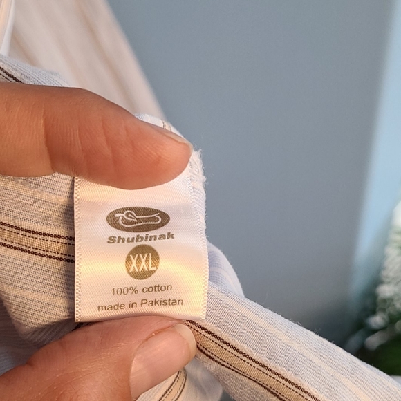 Shubinak XXL Kurta - Picture 5 of 5